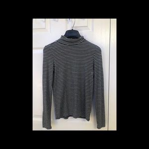 American Eagle Striped Turtleneck